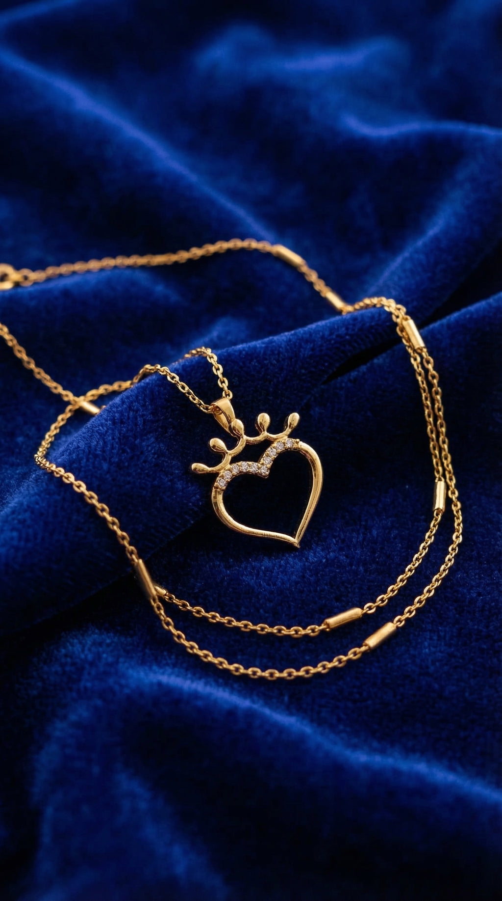 Royal Heart Crown Pendant Necklace