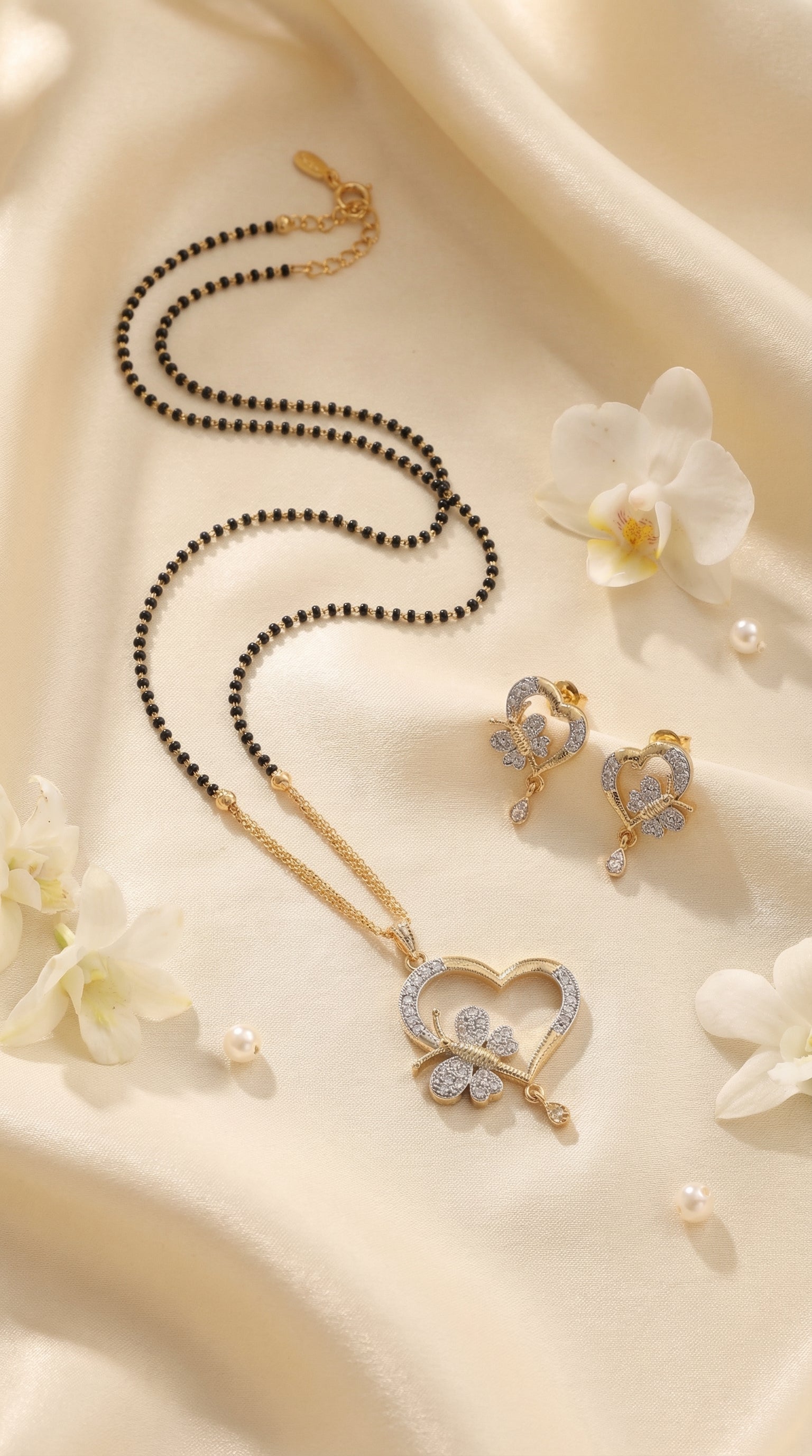 Elegant Heart Floral Mangalsutra Set