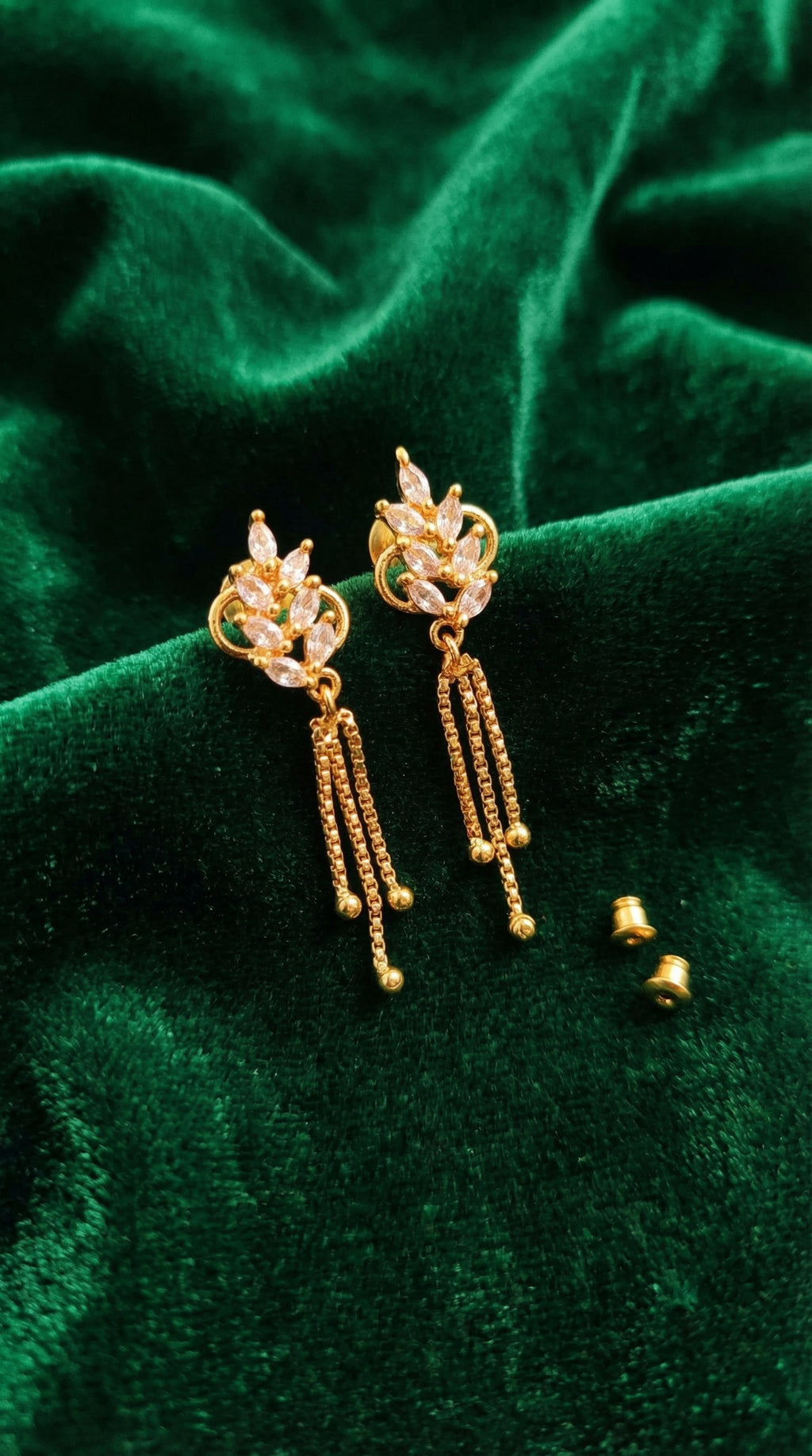 Elegant Leaf Crystal Tassel Earrings