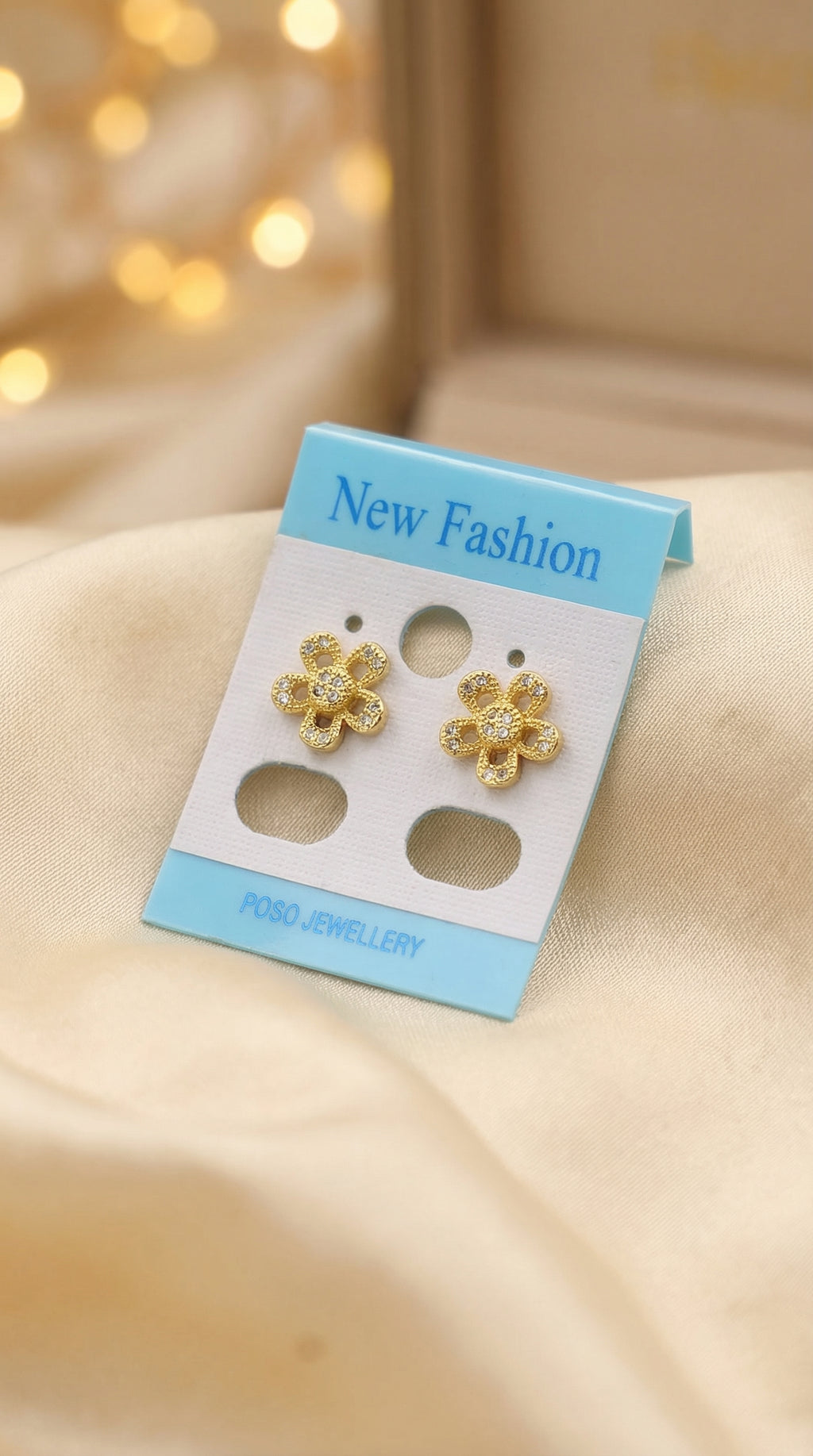 Golden Daisy Sparkle Stud Earrings