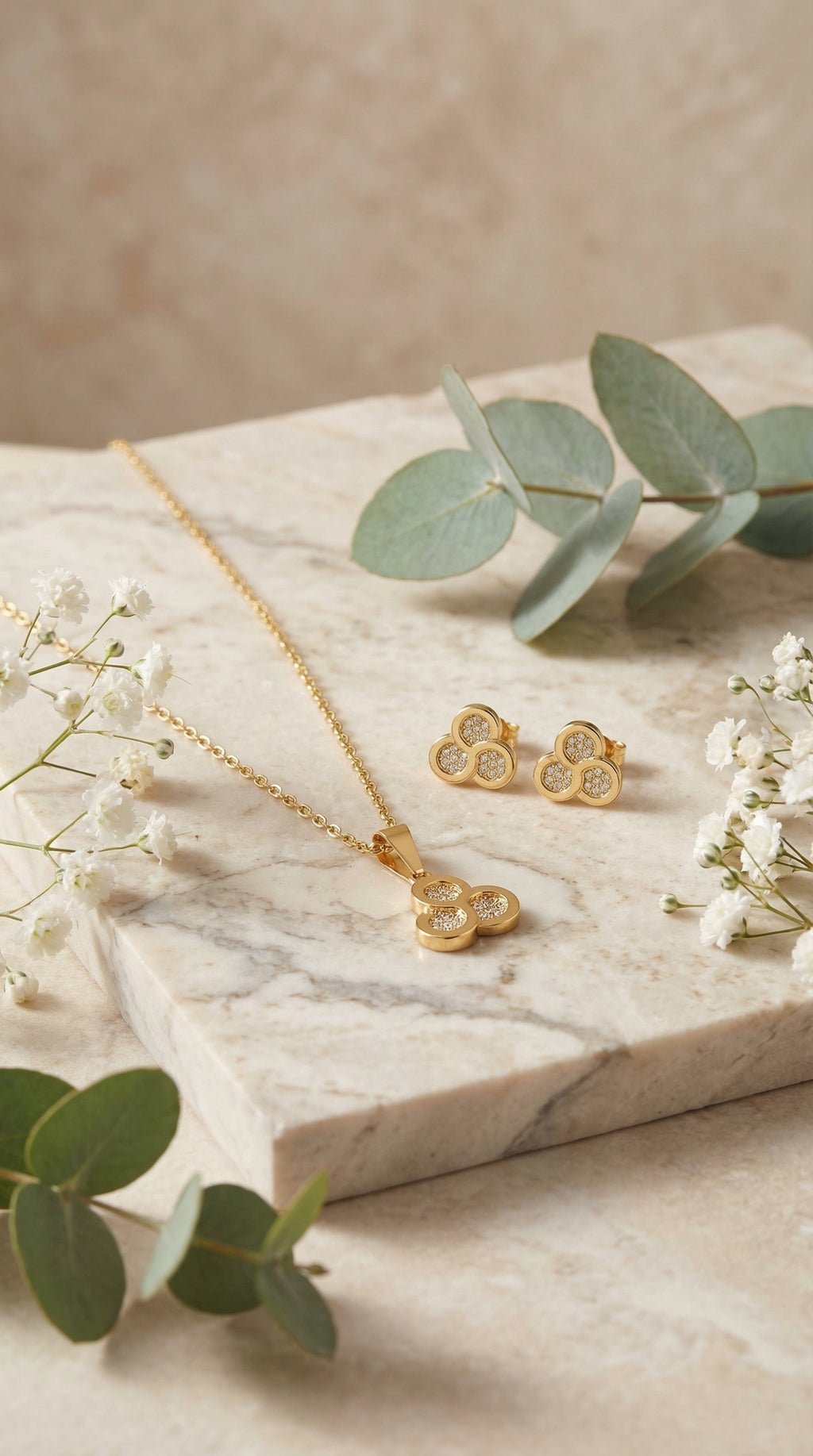 Elegant Clover Crystal Jewelry Set