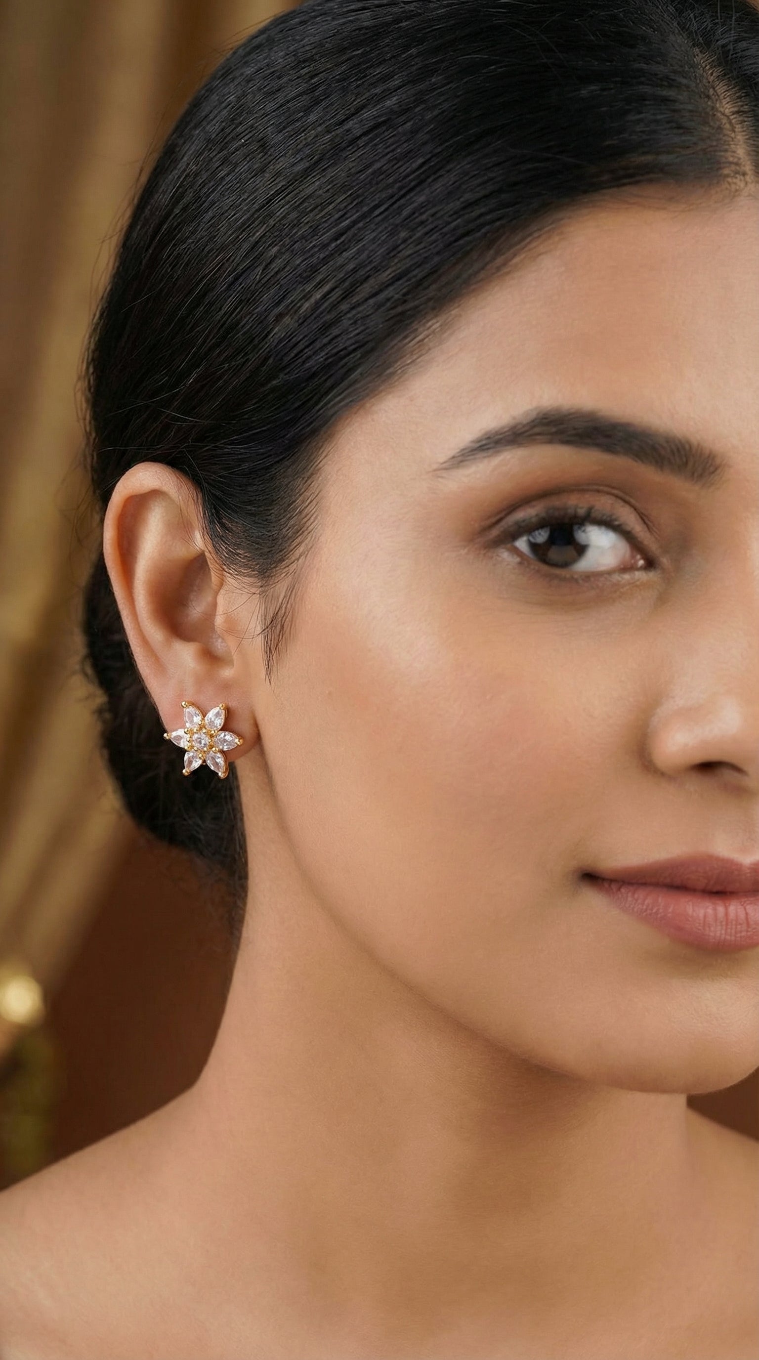 Radiant Daisy Crystal Stud Earrings